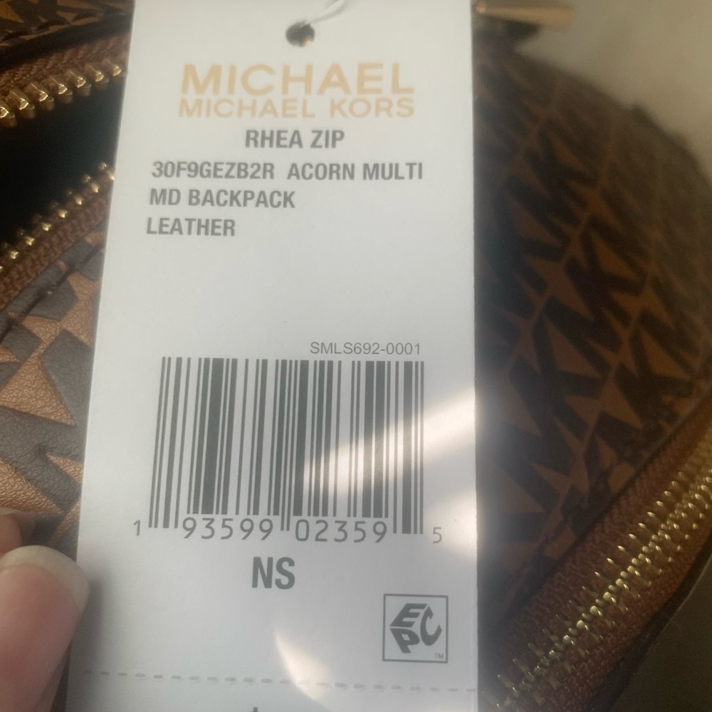 Michael Kors - Picture 6 of 6